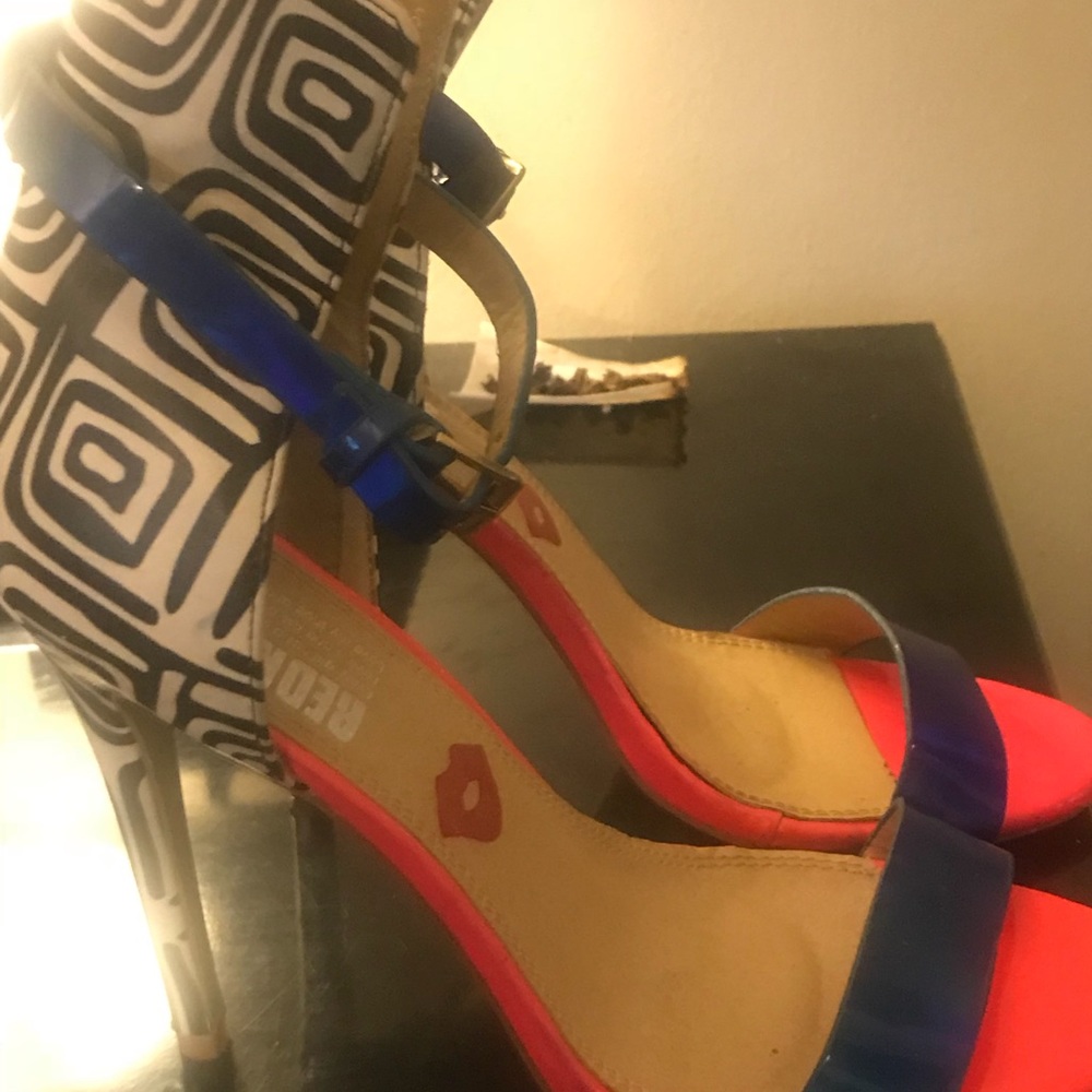 Shoes - Picture 2 of 4